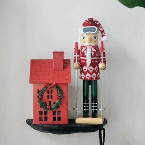 Nwt skiing Nutcracker wood Christmas figurine